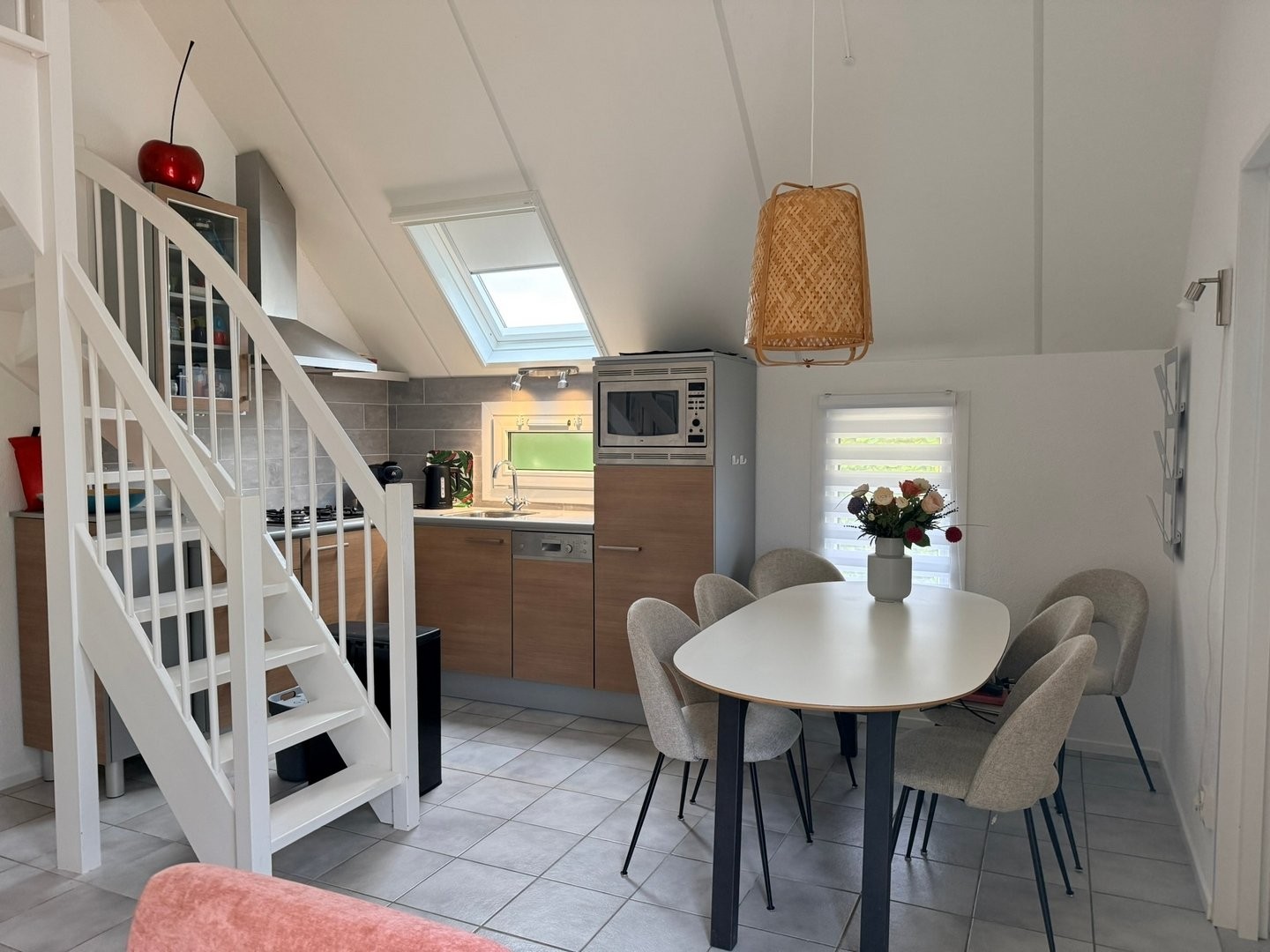 Chateau cazaleres villa campagne 99 keuken met zithoek