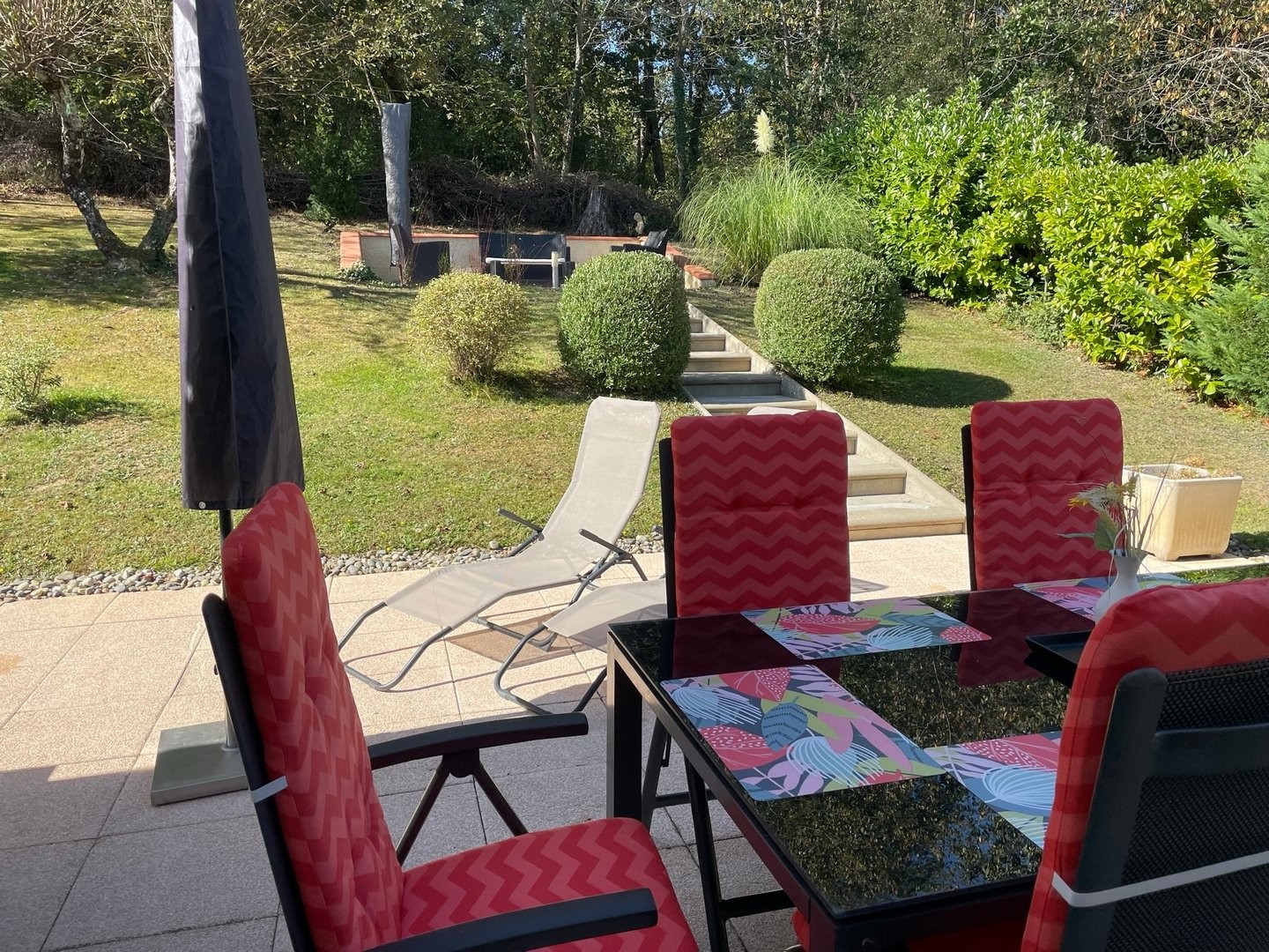 Chateau cazaleres villa campagne 99 terras met mooi uitzicht op tuin