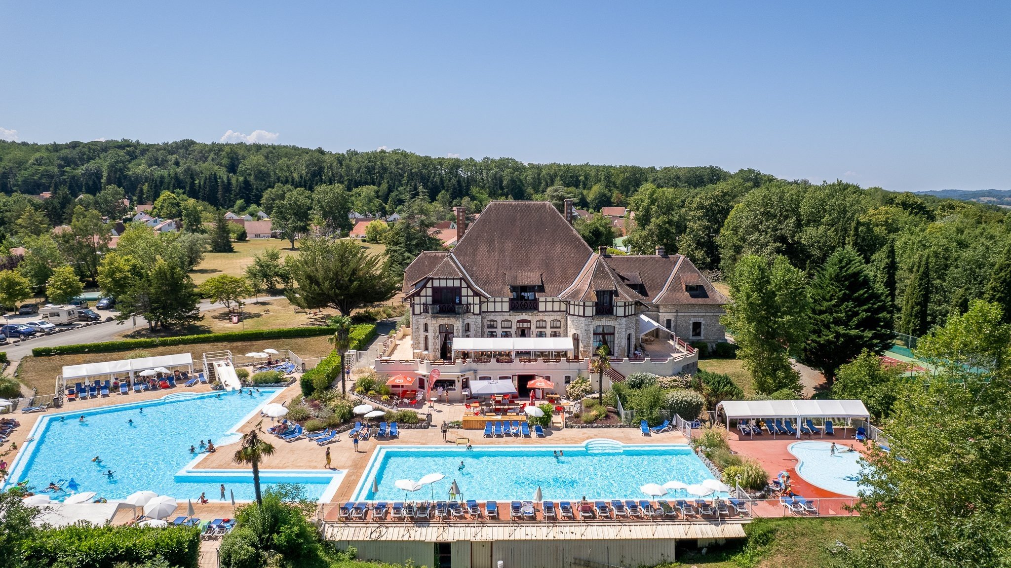 Vakantiepark zuid frankrijk met zwembad